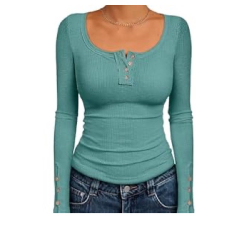 Seafoam green long sleeve knit shirt